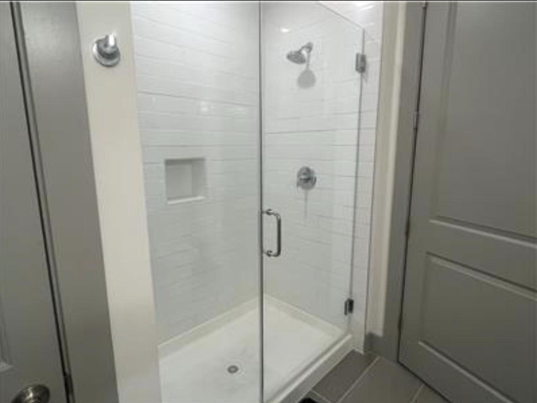 Resort-Style Apartments Near The Galleria Houston Room photo